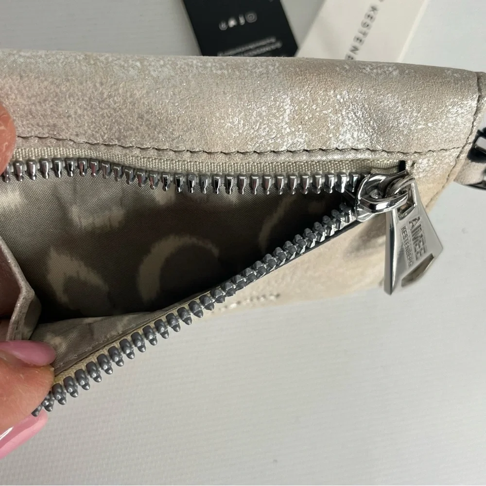 NWT Aimee Kestenberg Leather Stone Silver Ashley Pouch - Picture 8 of 10